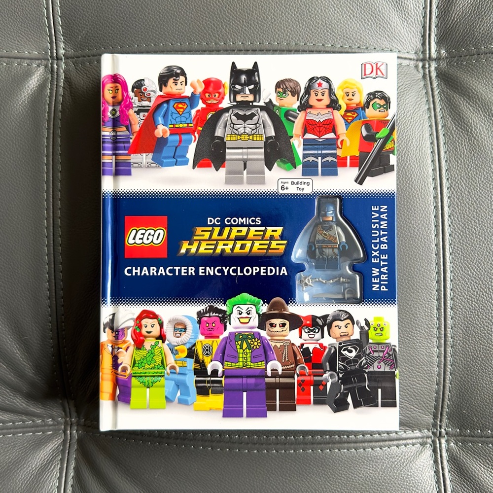 LEGO - DC Comics Super Heroes Character Encyclopedia